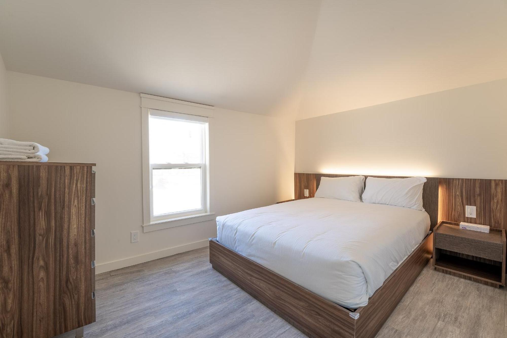The Long Beach Resort - Beachfront Cottages & Townhouse Suites Wainfleet Extérieur photo