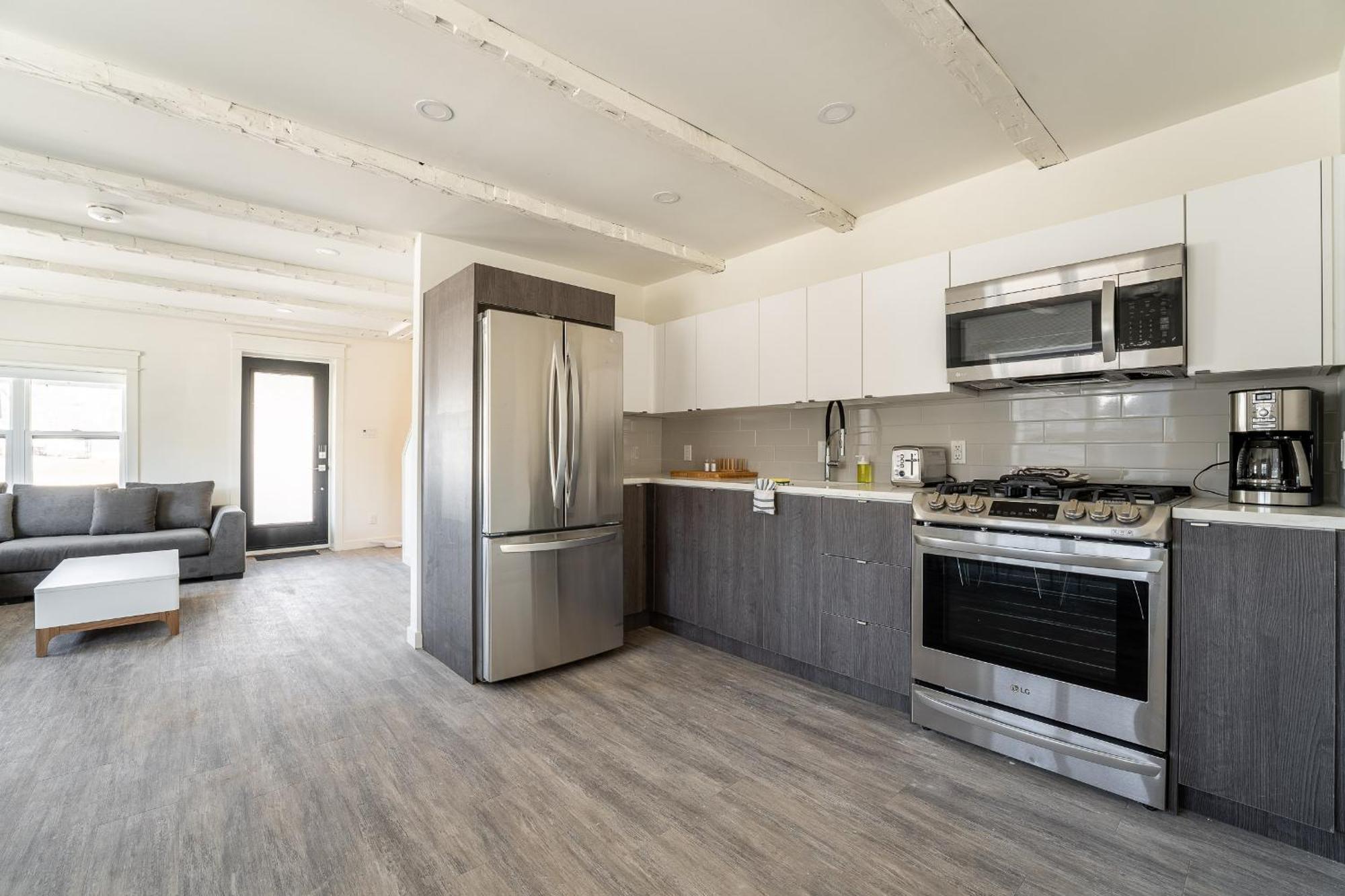 The Long Beach Resort - Beachfront Cottages & Townhouse Suites Wainfleet Extérieur photo