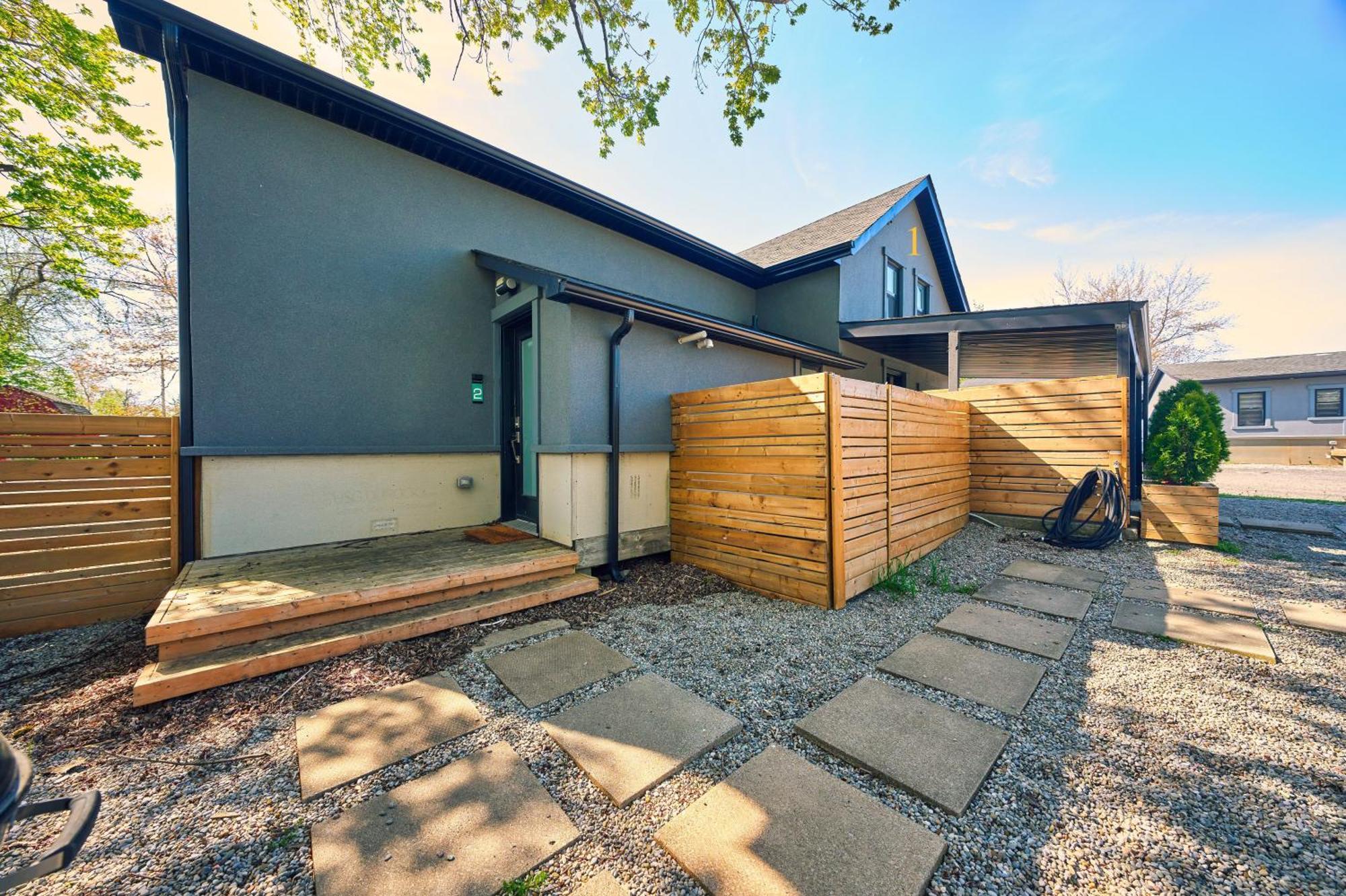 The Long Beach Resort - Beachfront Cottages & Townhouse Suites Wainfleet Extérieur photo